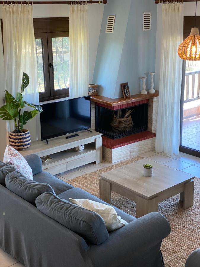 Sea View Villa Anastasia อิเอริสโซส ภายนอก รูปภาพ